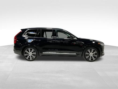 2023 Volvo XC90 B6 Ultimate 7-Seater