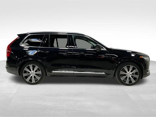 2023 Volvo XC90 B6 Ultimate 7-Seater