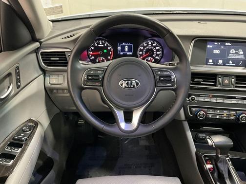 Snow White Pearl 2018 Kia Optima EX