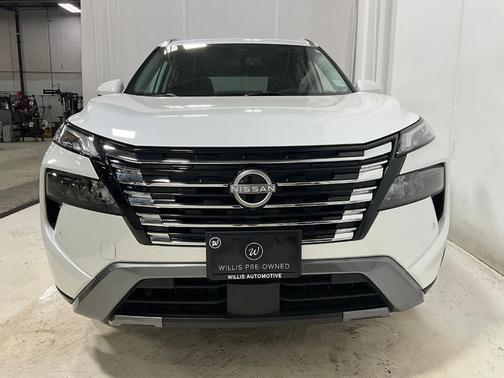 2024 Nissan Rogue SL