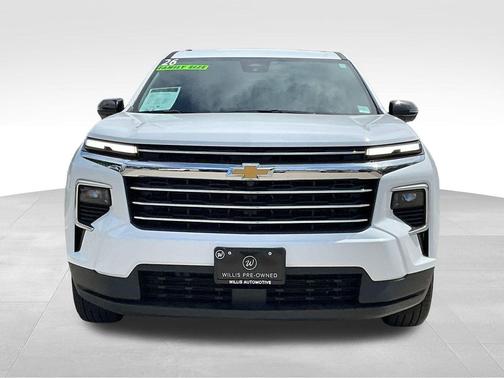 Summit White 2026 Chevrolet Traverse LT