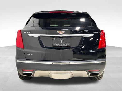 2017 Cadillac XT5 Platinum