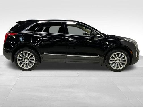 2017 Cadillac XT5 Platinum