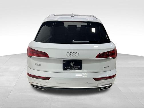 2024 Audi Q5 45 S line Premium Plus