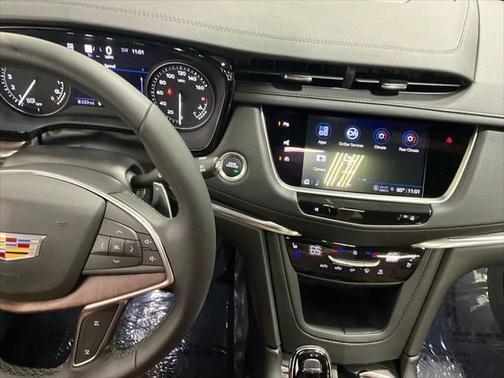 2025 Cadillac XT5 Sport