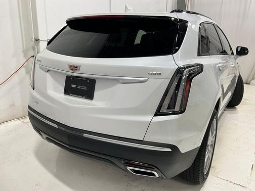 2025 Cadillac XT5 Sport