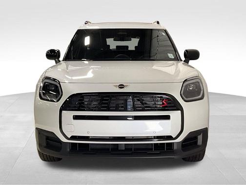Nanuq White Metallic 2027 MINI Countryman Cooper S ALL4