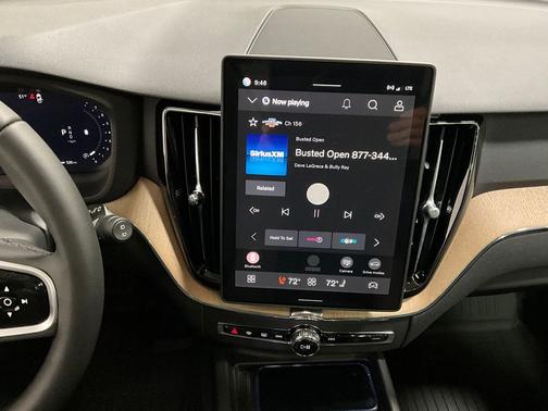 2026 Volvo XC60 B5 Core