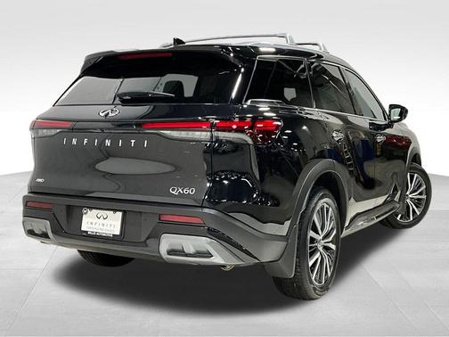 2025 INFINITI QX60 SENSORY