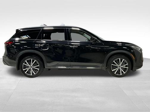 2025 INFINITI QX60 SENSORY