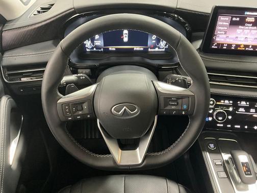 2025 INFINITI QX60 SENSORY