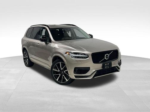2023 Volvo XC90 Recharge Plug-In Hybrid T8 Ultimate Dark Theme 7-Seater