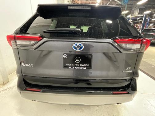 2023 Toyota RAV4 Hybrid SE