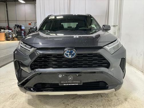 2023 Toyota RAV4 Hybrid SE