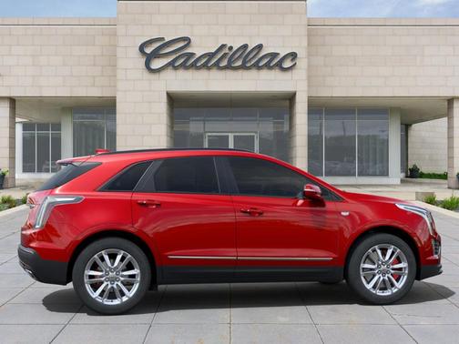 2025 Cadillac XT5 Sport