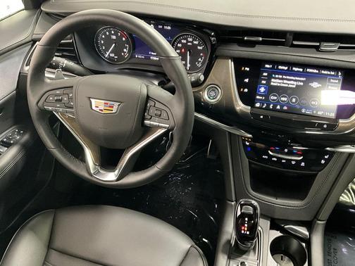 2024 Cadillac XT6 Sport AWD