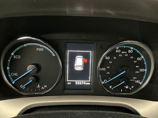 2016 Toyota RAV4 Hybrid XLE