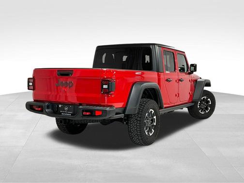 Firecracker Red Clearcoat 2026 Jeep Gladiator Rubicon