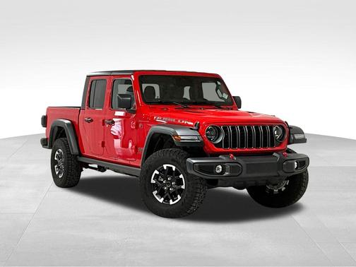 Firecracker Red Clearcoat 2026 Jeep Gladiator Rubicon