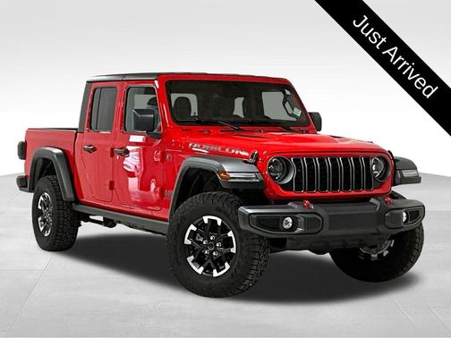 Firecracker Red Clearcoat 2026 Jeep Gladiator Rubicon