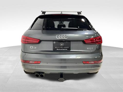 Daytona Gray Pearl Effect 2018 Audi Q3 2.0T Premium