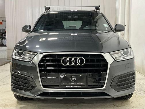 Daytona Gray Pearl Effect 2018 Audi Q3 2.0T Premium