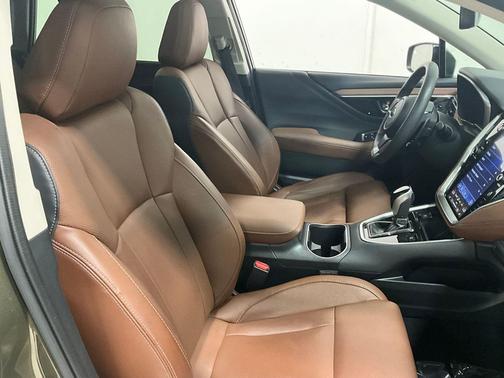 2022 Subaru Outback Touring