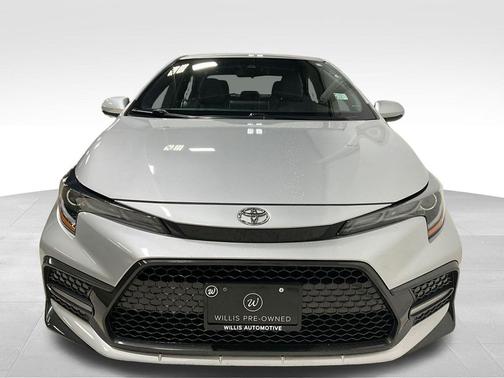 Classic Silver Metallic 2020 Toyota Corolla SE