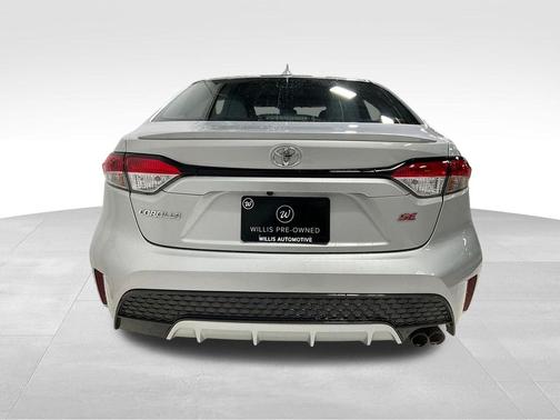 Classic Silver Metallic 2020 Toyota Corolla SE