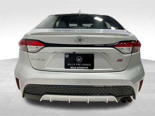 Classic Silver Metallic 2020 Toyota Corolla SE