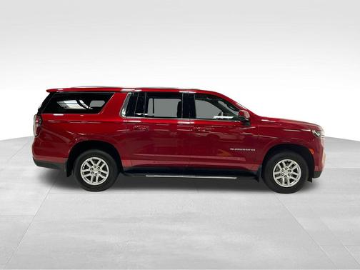 Cherry Red Tintcoat 2022 Chevrolet Suburban LT