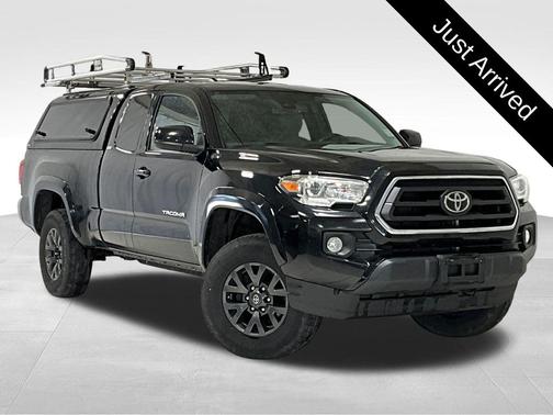 Midnight Black Metallic 2020 Toyota Tacoma SR5