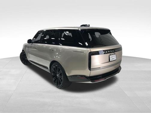 Gold 2023 Land Rover Range Rover P530 SE