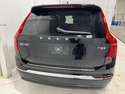 2025 Volvo XC90 Plug-In Hybrid T8 Plus 7-Seater