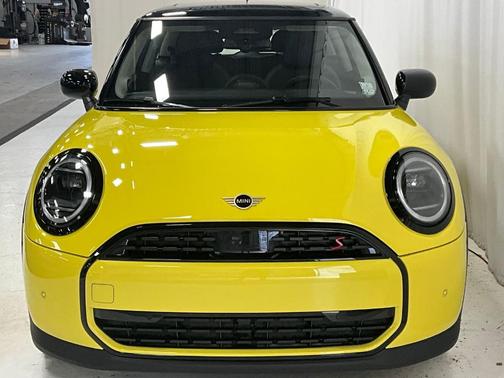 2025 MINI Hardtop SIGNATURE PLUS