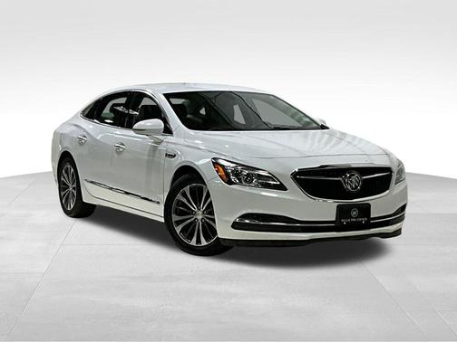 Summit White 2017 Buick LaCrosse Essence