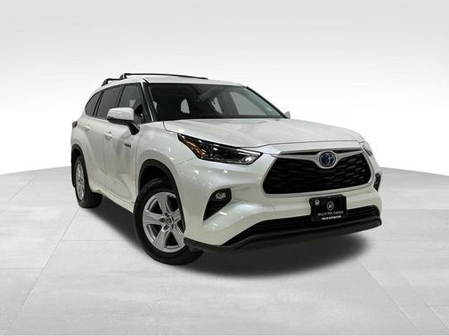 2021 Toyota Highlander Hybrid LE