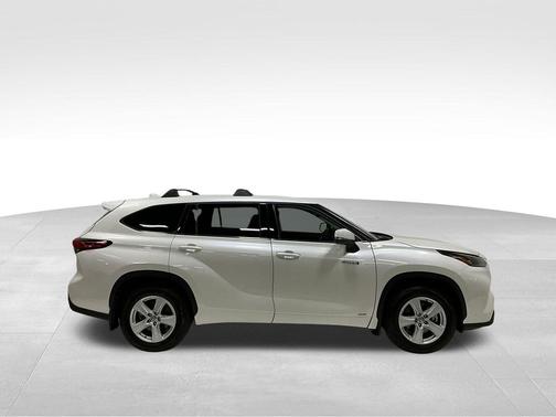 2021 Toyota Highlander Hybrid LE