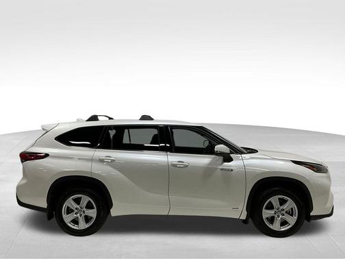 2021 Toyota Highlander Hybrid LE
