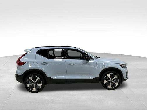 Cloud Blue 2026 Volvo XC40 Plus, B5 AWD Gas (mild hybrid), Dark
