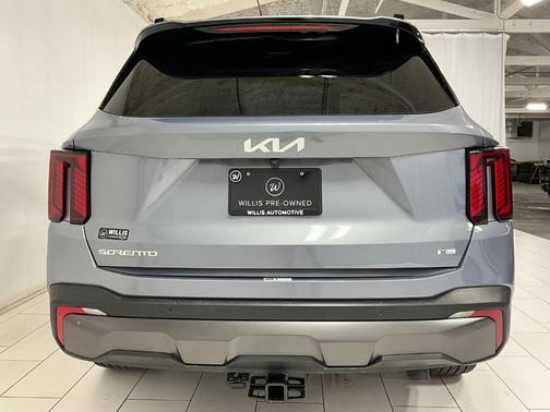 2024 Kia Sorento SX