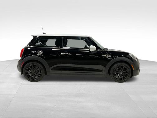 2016 MINI Hardtop Cooper S