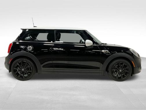 2016 MINI Hardtop Cooper S