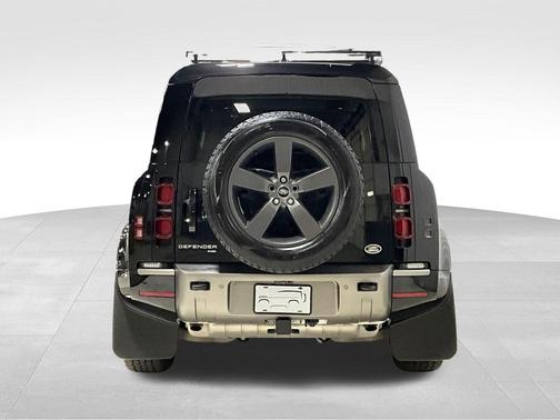 2023 Land Rover Defender 110 X-Dynamic SE