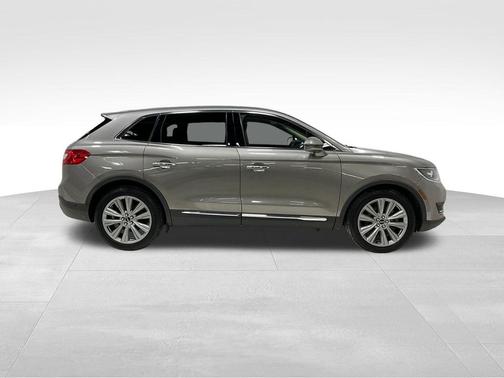 Tan 2016 Lincoln MKX Reserve