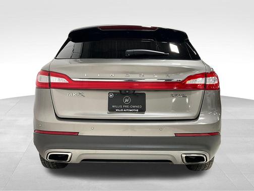 Tan 2016 Lincoln MKX Reserve