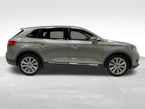Tan 2016 Lincoln MKX Reserve