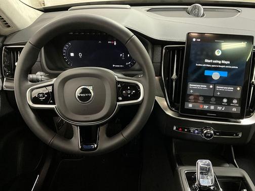 Bright Dusk Metallic 2026 Volvo XC90 Ultra Dark Theme, B6 AWD Gas (mild hybrid), Gasoline, 7 Seats