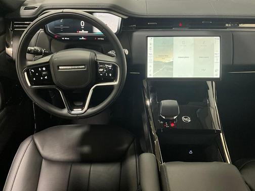 2025 Land Rover Range Rover Sport P360 SE