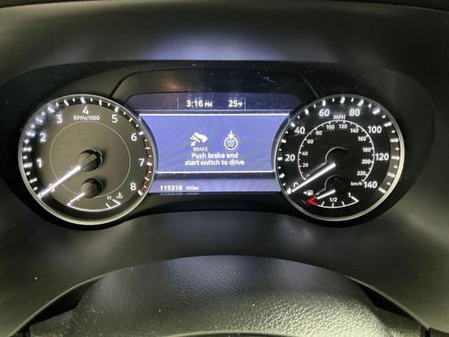 2022 Nissan Armada SL 4WD